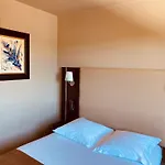 Hotel The Originals City, Ariane, Sud Labege