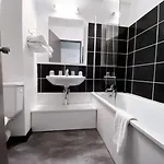 The Originals City, Ariane, Sud Labege Hotel 3*
