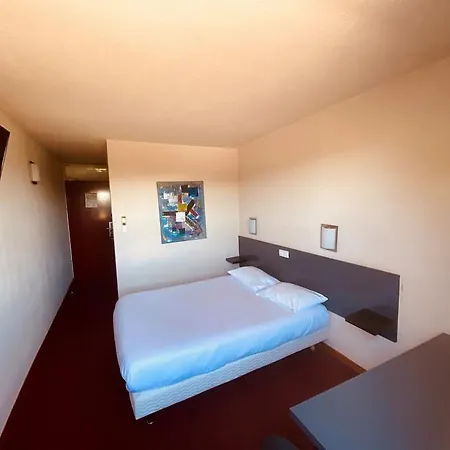 Hotell The Originals City, Ariane, Sud Labege 3*