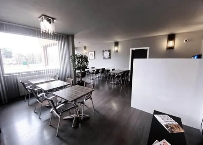 The Originals City, Ariane, Sud Labege 3*