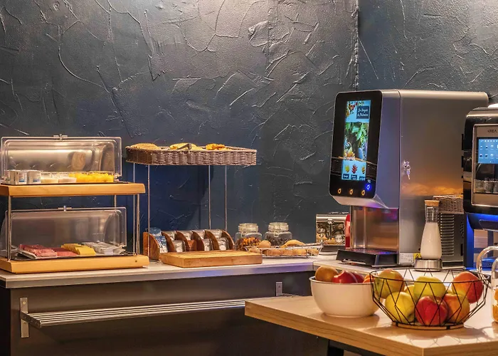 Отель The Originals City, Ariane, Sud Labege 3*