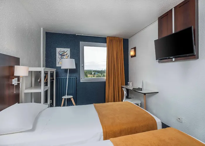 Отель The Originals City, Ariane, Sud Labege 3*