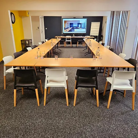 Hotell The Originals City, Ariane, Sud Labege 3*