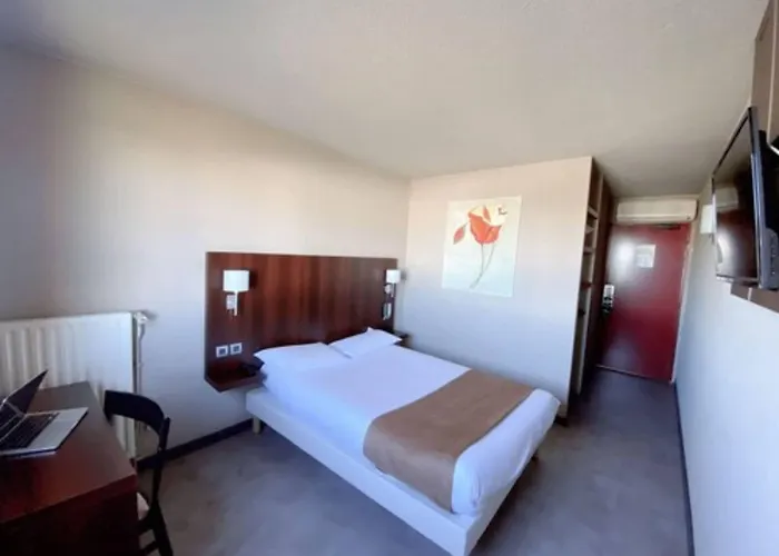 The Originals City, Ariane, Sud Labege 3*